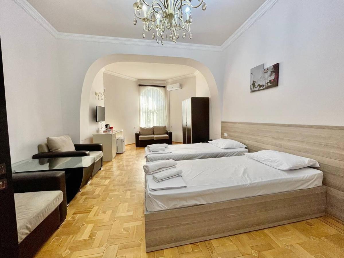 Olive Hotel Jerevan Eksteriør bilde