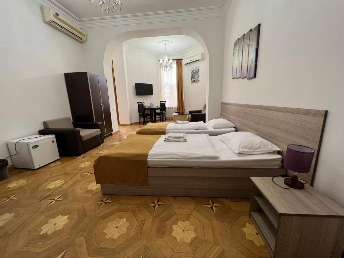 Olive Hotel Jerevan Eksteriør bilde